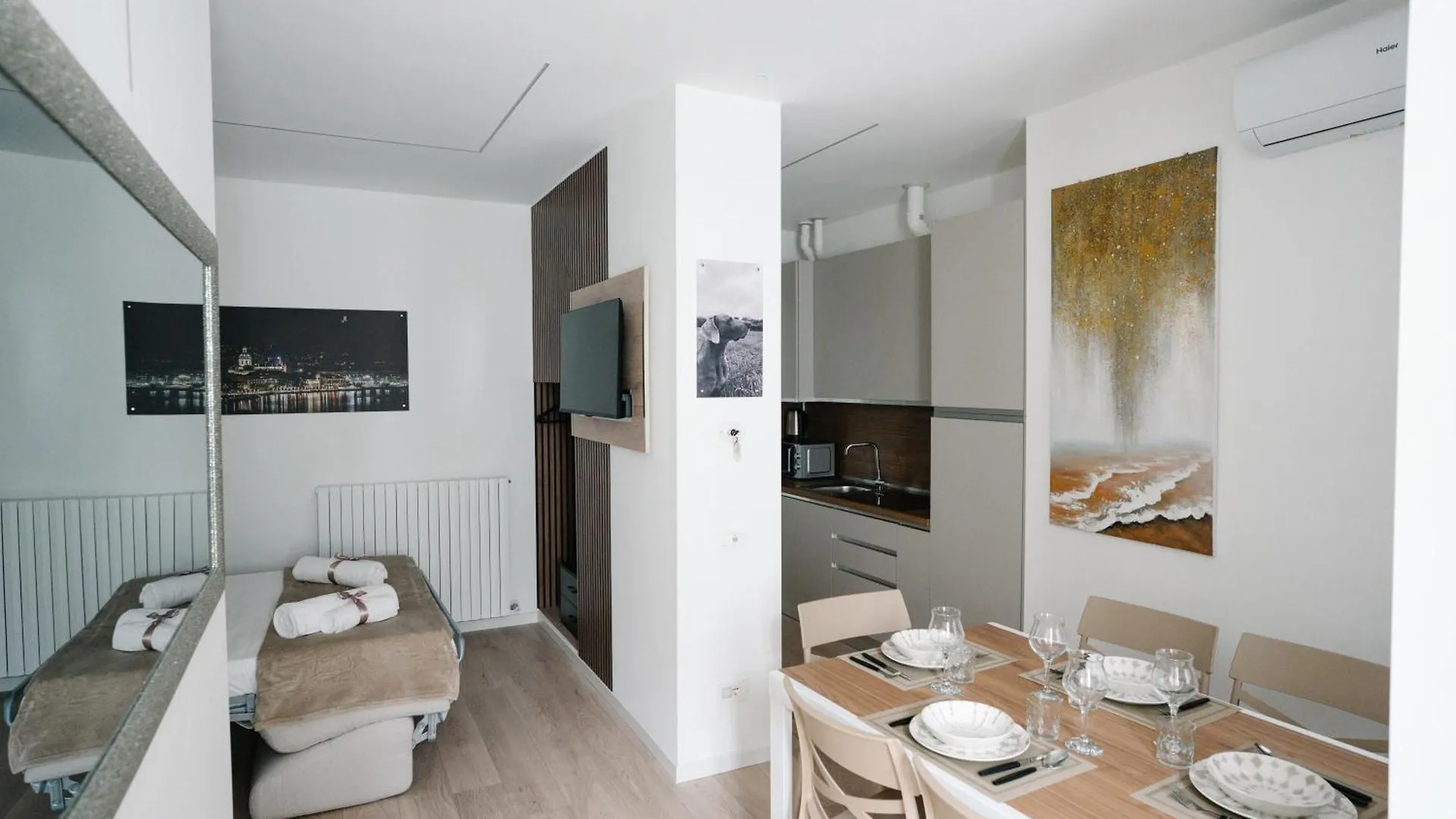 Como Charm Living Apartment Duomo Италия