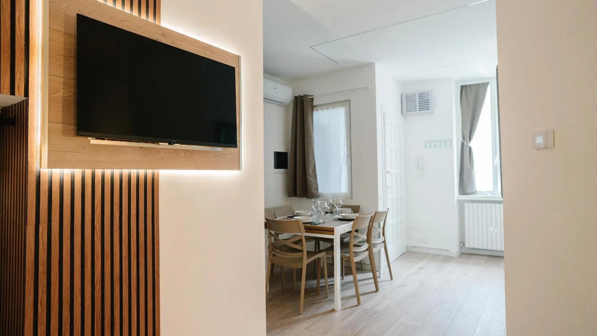 Como Charm Living Apartment Duomo 0*,  Италия